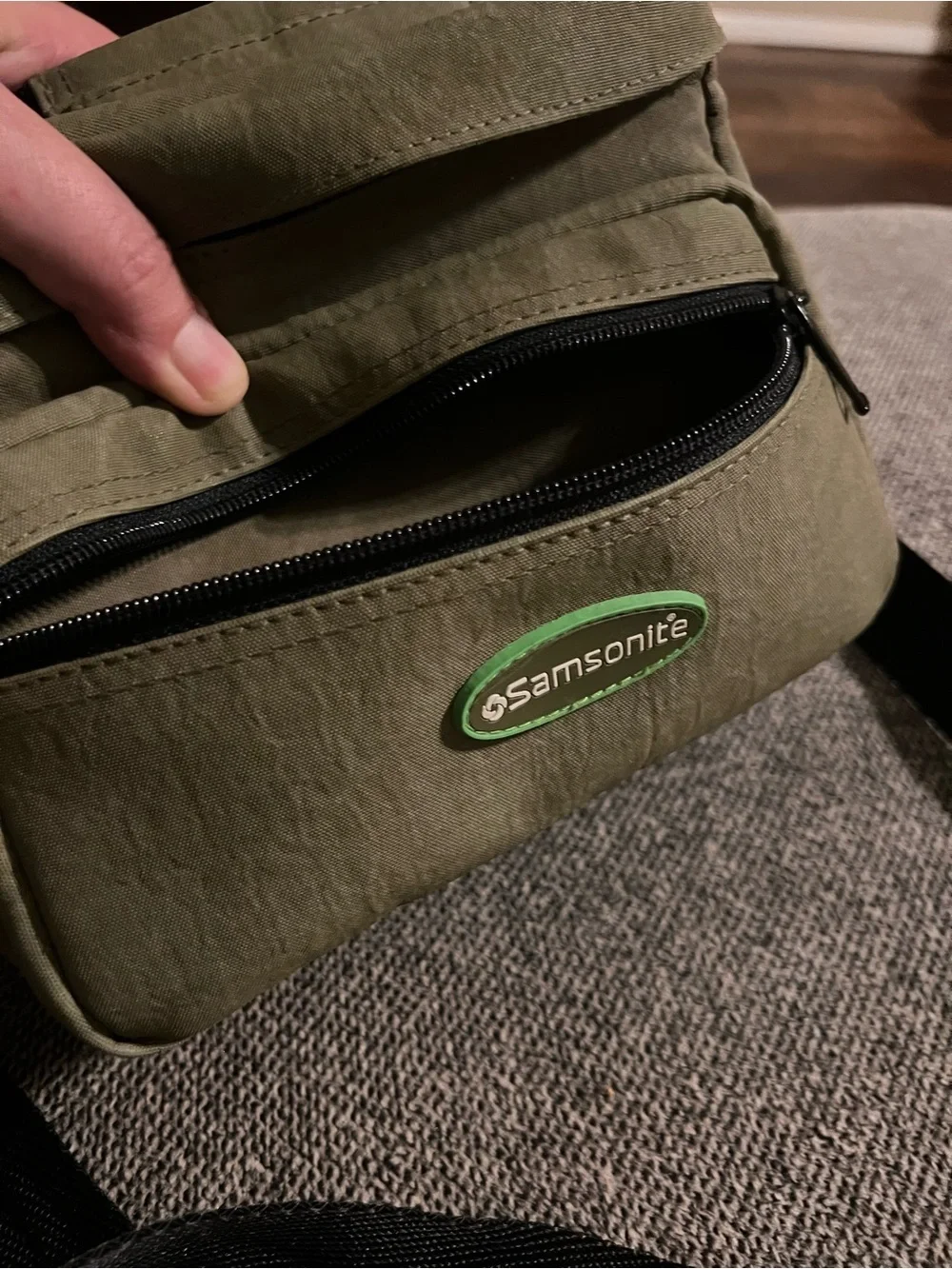 Samsonite Olive Green Messenger Camera Bag with Black Strap